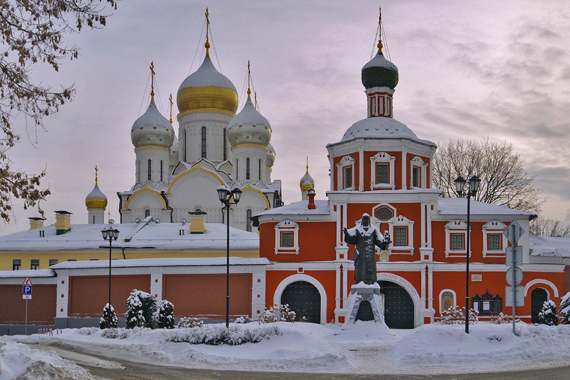 На Руси есть Зачатьевские монастыри, храмы, сёла, улицы… Событие, в честь которого происходят эти названия, празднуется сегодня.  Святые Иоаким и Анна, родители Пресвятой Богородицы, в глубокой старости, по повелению Божьему, зачали  свою единственную ...