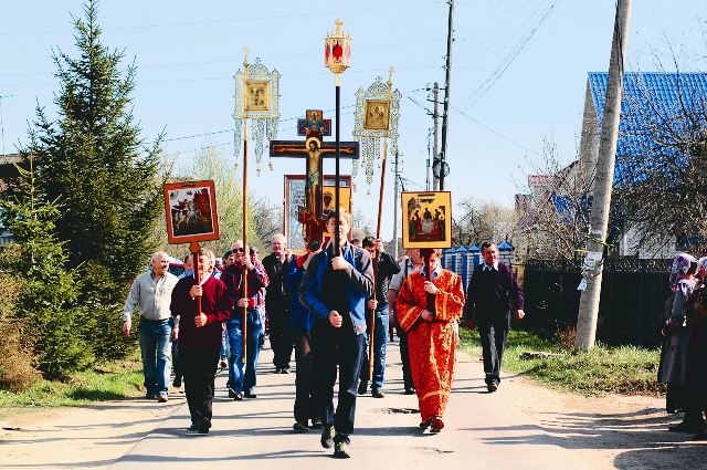 Не отставай от святыни духом!